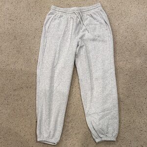 Old Navy Gray women’s sweatpants